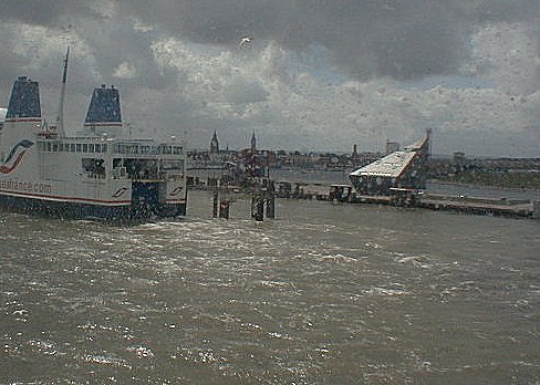 Leaving Calais on the ferry