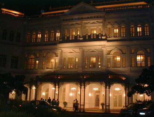 Raffles Hotel, Singapore at night