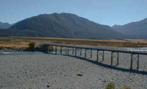 Avoca from the Tranz-Alpine train