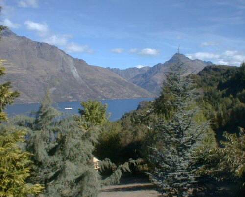 Lake Wakatipu from Evergreen Lodge, Queenstown
