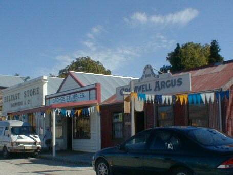 Main Street, Old Cromwell