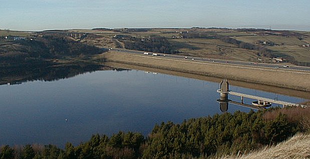 Scammonden Reservoir, February 2001