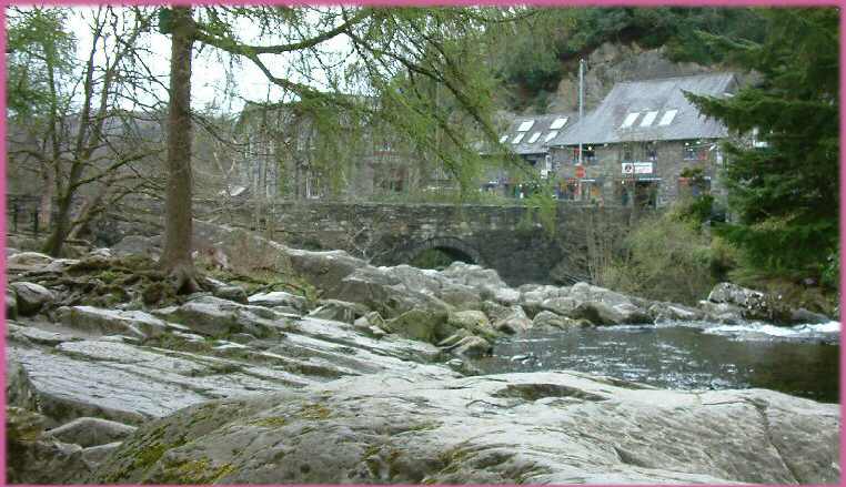 Betws-y-coed, April 2005